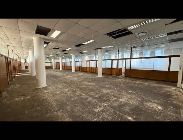 760M² OFFICE TO LET IN CONGELLA